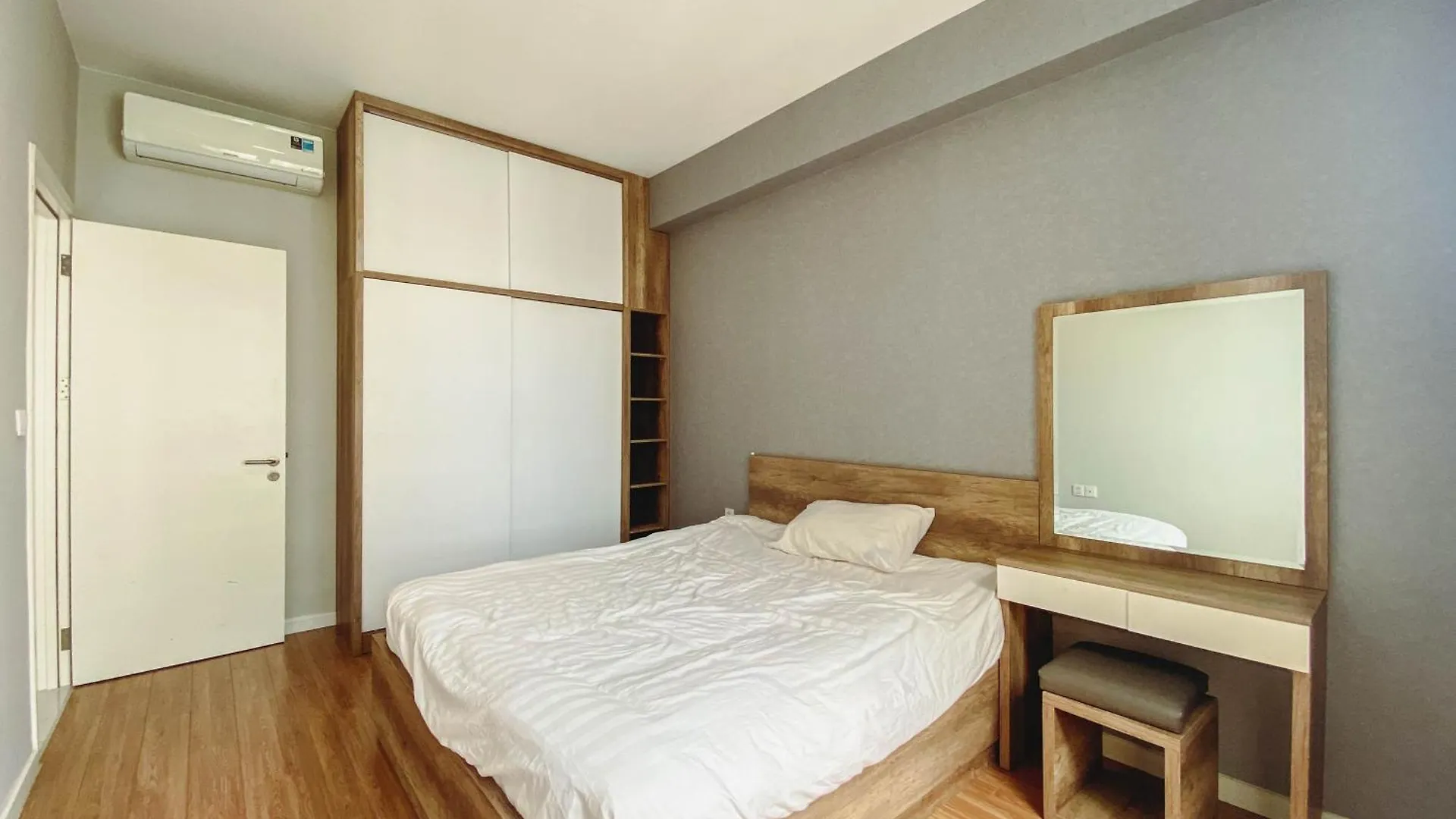 Apartment Zeus Living - 3 Bedroom In Masteri An Phu Ho Chi Minh City Vietnam