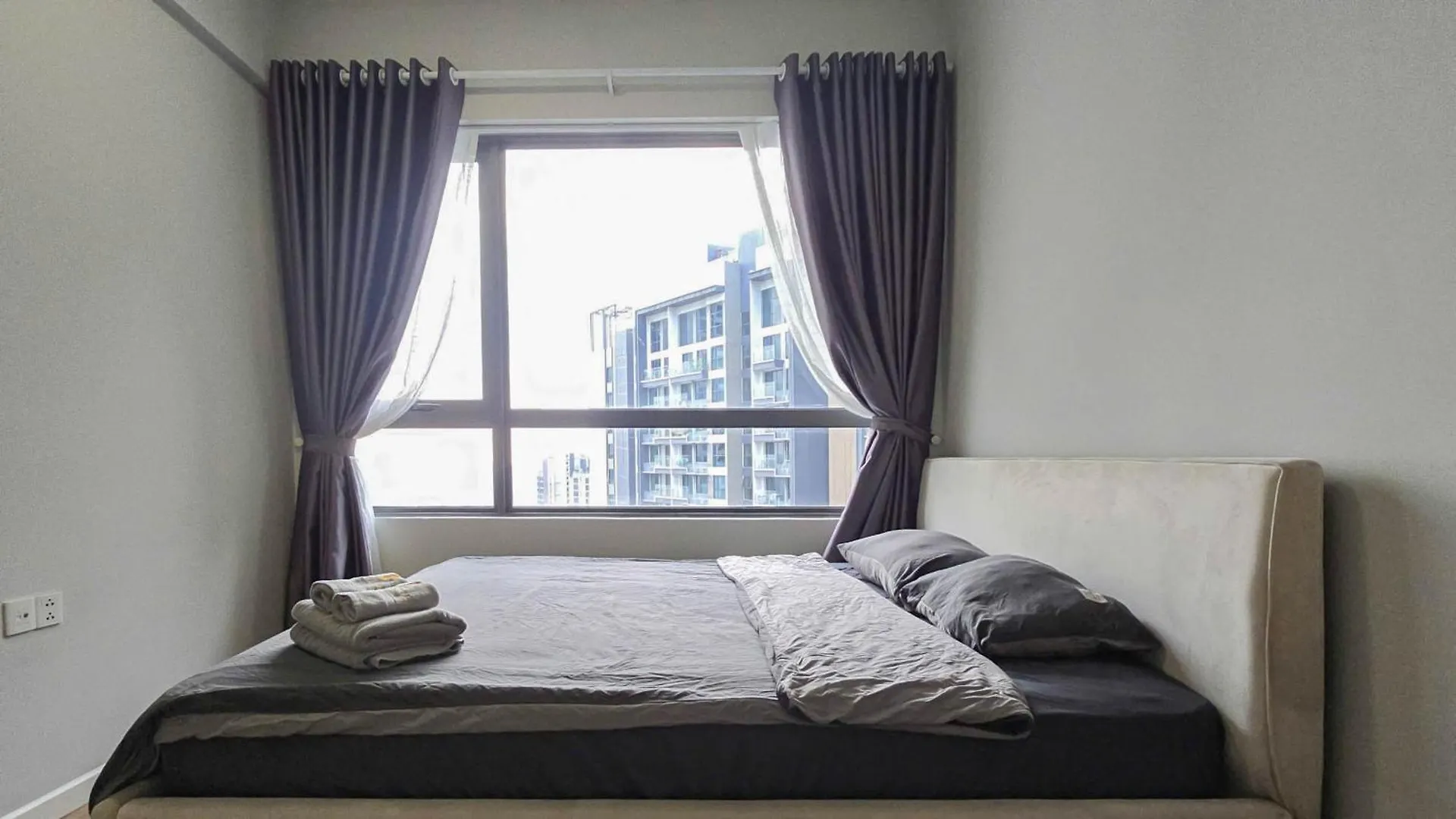 Zeus Living - 3 Bedroom In Masteri An Phu Ho Chi Minh City Apartment