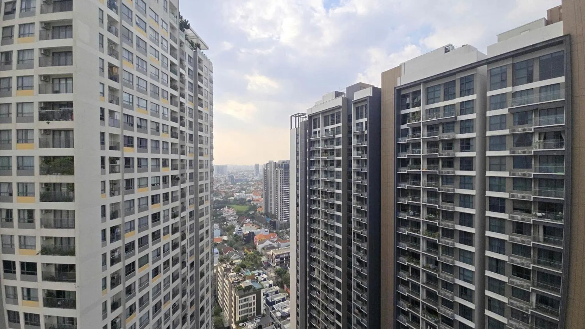 Apartment Zeus Living - 3 Bedroom In Masteri An Phu Ho Chi Minh City Vietnam