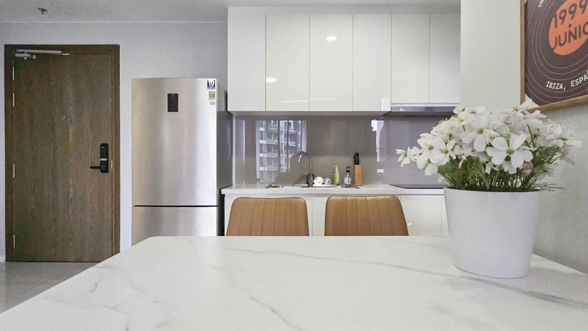 Apartment Zeus Living - 3 Bedroom In Masteri An Phu Ho Chi Minh City