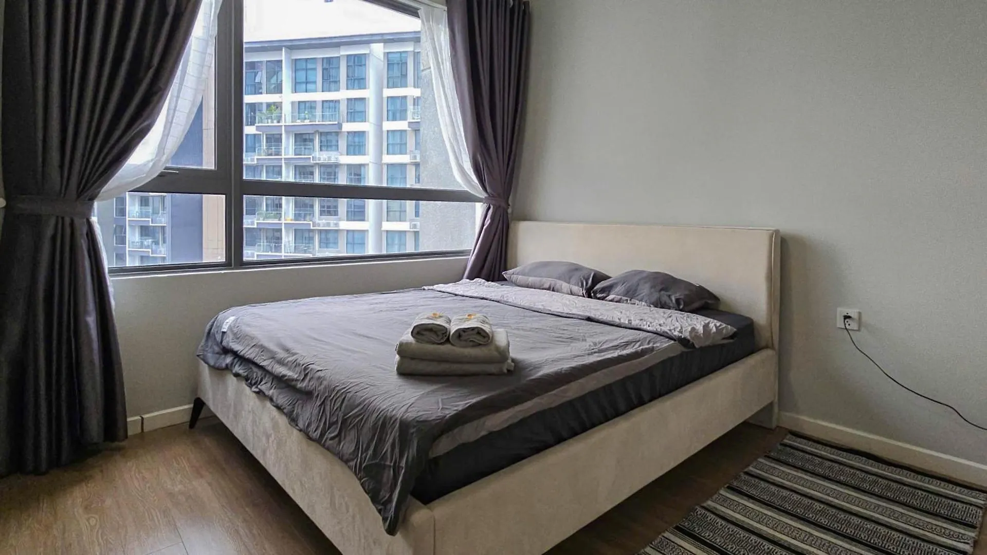 Zeus Living - 3 Bedroom In Masteri An Phu Ho Chi Minh City Apartment