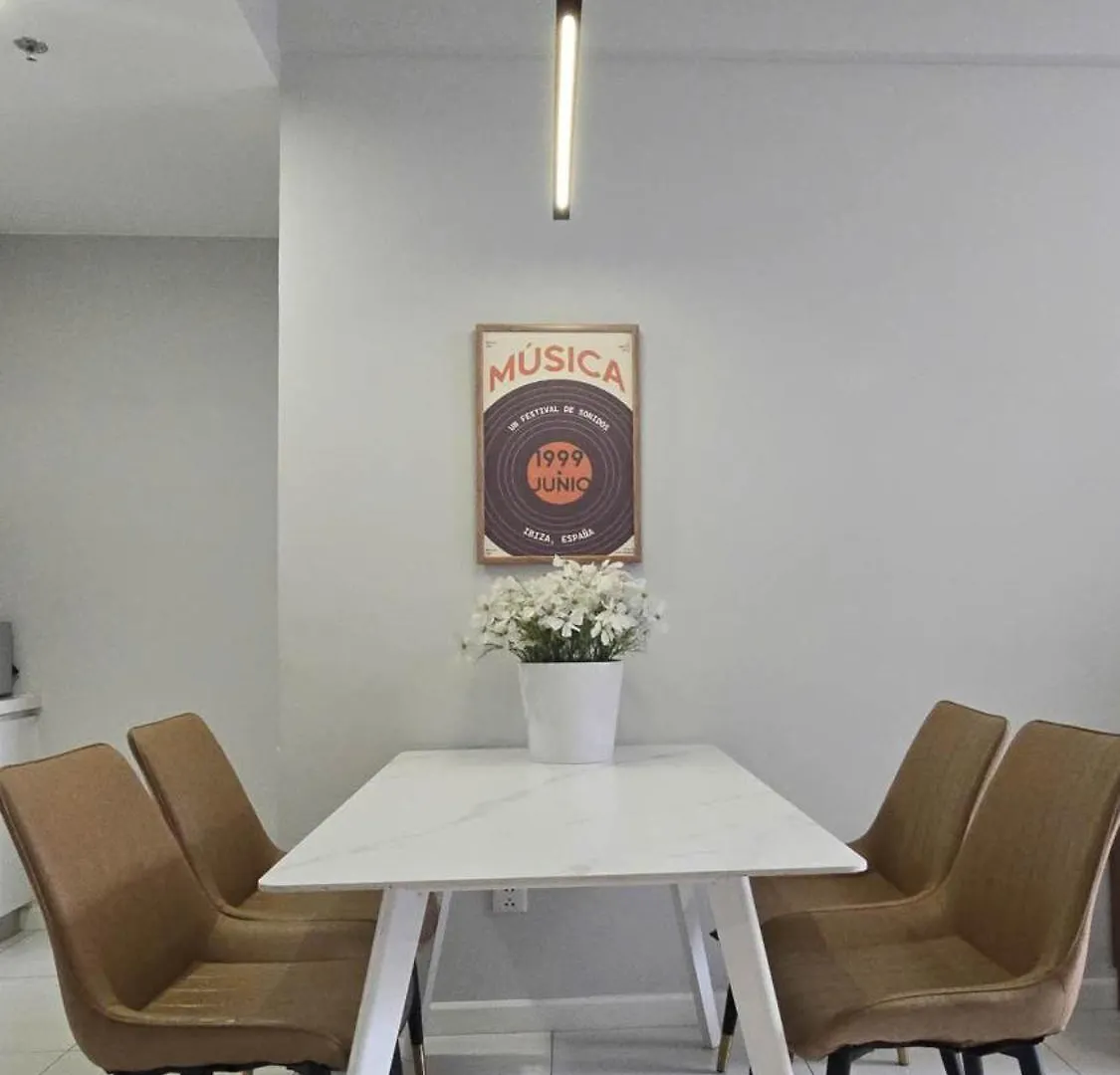 Zeus Living - 3 Bedroom In Masteri An Phu Ho Chi Minh City 0*,