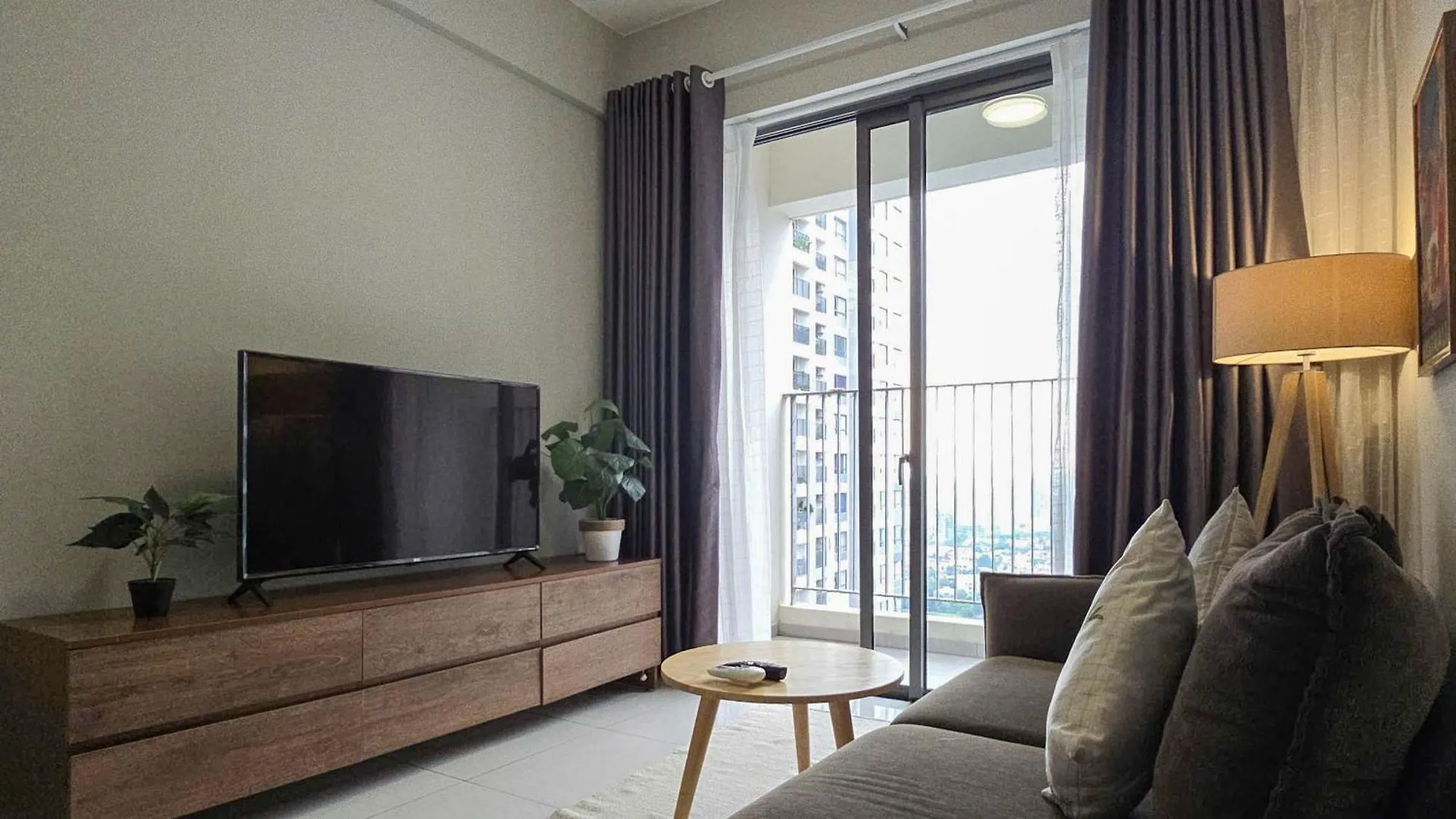 Zeus Living - 3 Bedroom In Masteri An Phu Thành Pho Ho Chí Minh 0*,